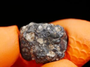 NWA 8647 (4.02 gram) complete