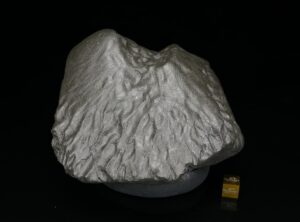 Unclassified Sahara oriented chondrite 1.1kg