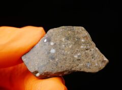 LAAYOUNE 002 (8.95 gram) endpiece
