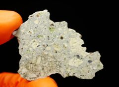 NWA 15717 “DUNITE” (6.04 gram)