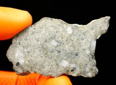 NWA 16971 “Quartzcrite” (13.86 gram)